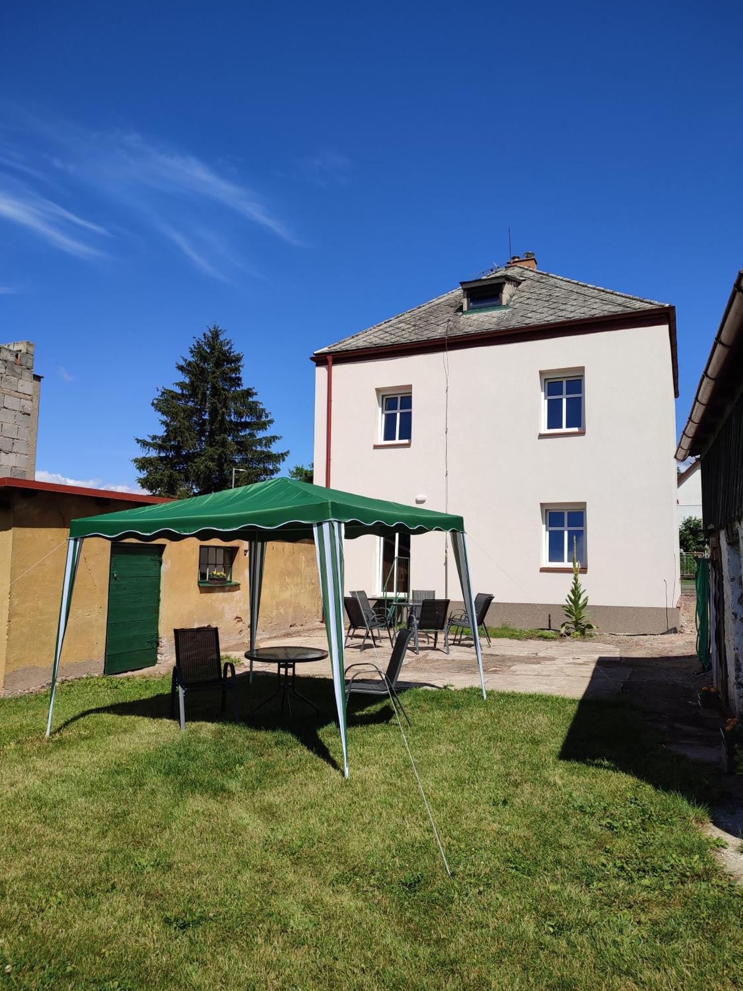 Apartmany Hvezdecka Broumov Bagian luar foto